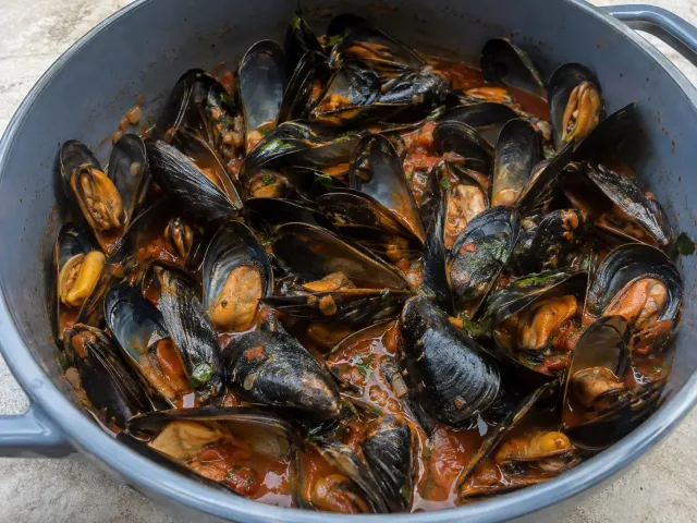 Mejillones A La Marinera