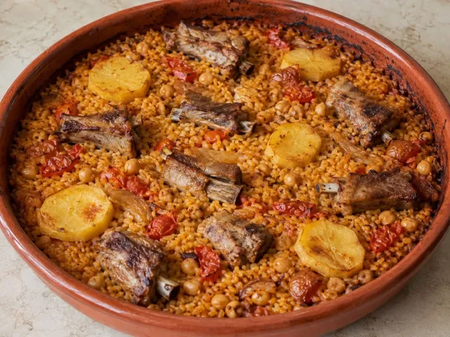 Arroz Al Horno Con Costillas Y Garbanzos