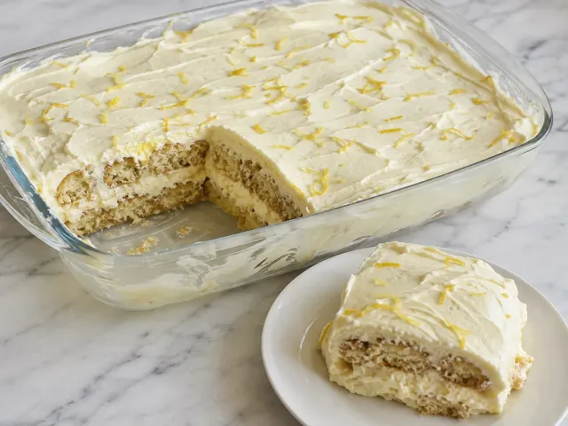 Tiramisú De Limón En Fuente