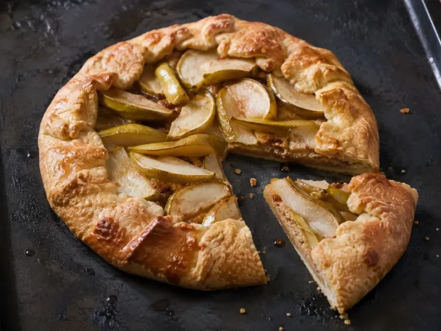 Galette Rústica De Pera Y Almendra