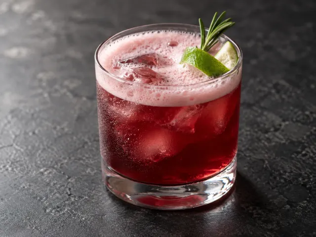 Sour Sin Alcohol De Granada, Lima Y Romero